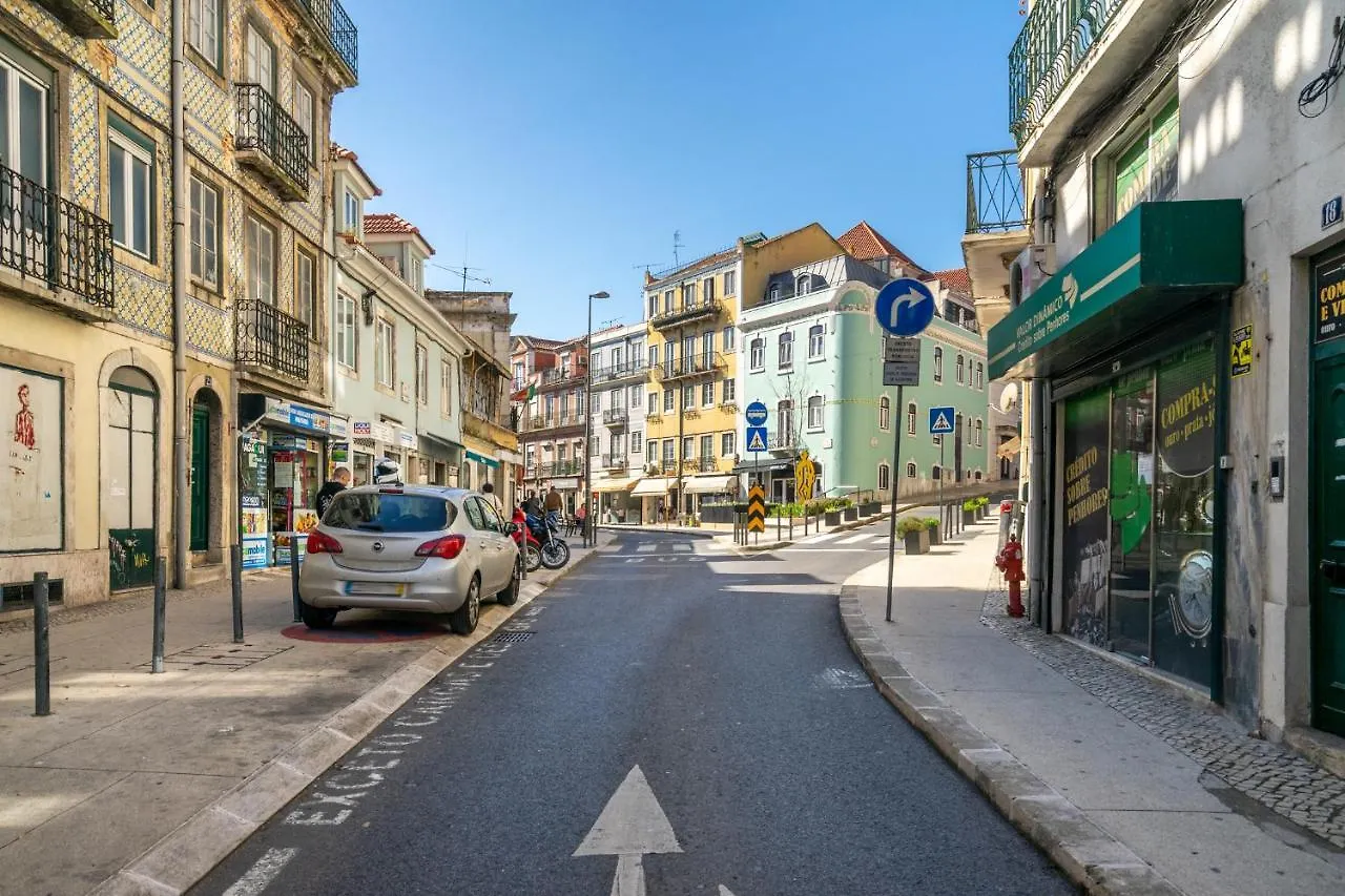 Whome | Alcantara Premium Studio Lisboa شقة